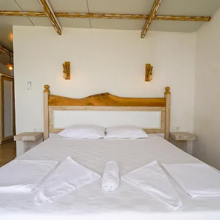 Mojo Sunset Boutique 5* Каш