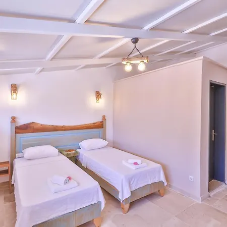 Mojo Sunset Boutique 5*