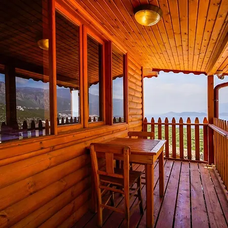 Mojo Sunset Boutique Hotel