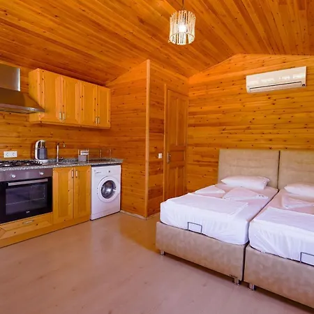 Mojo Sunset Boutique Hotel