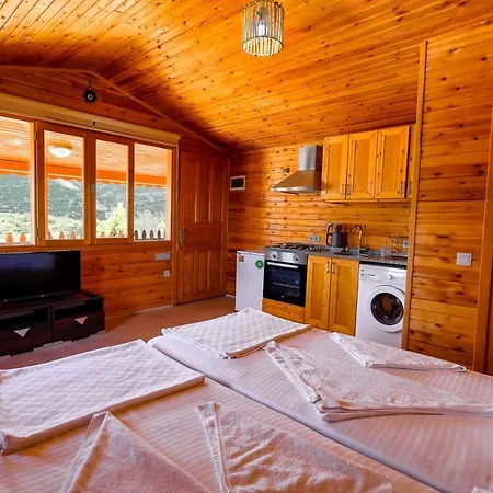 Mojo Sunset Boutique Hotel