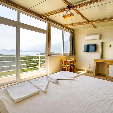 Mojo Sunset Boutique Hotel